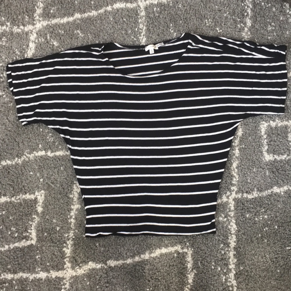Zenana outfitters  striped T